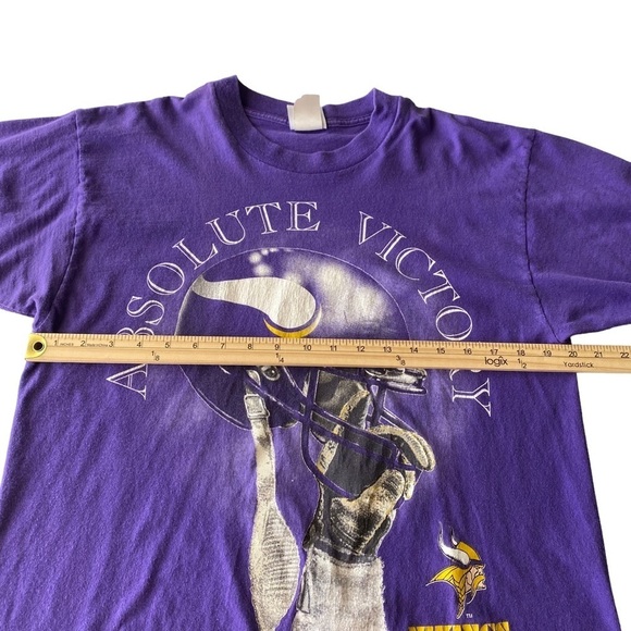 Vintage Minnesota Vikings Large (no size tag , see measurements) Shirt (1996) - Picture 8 of 9